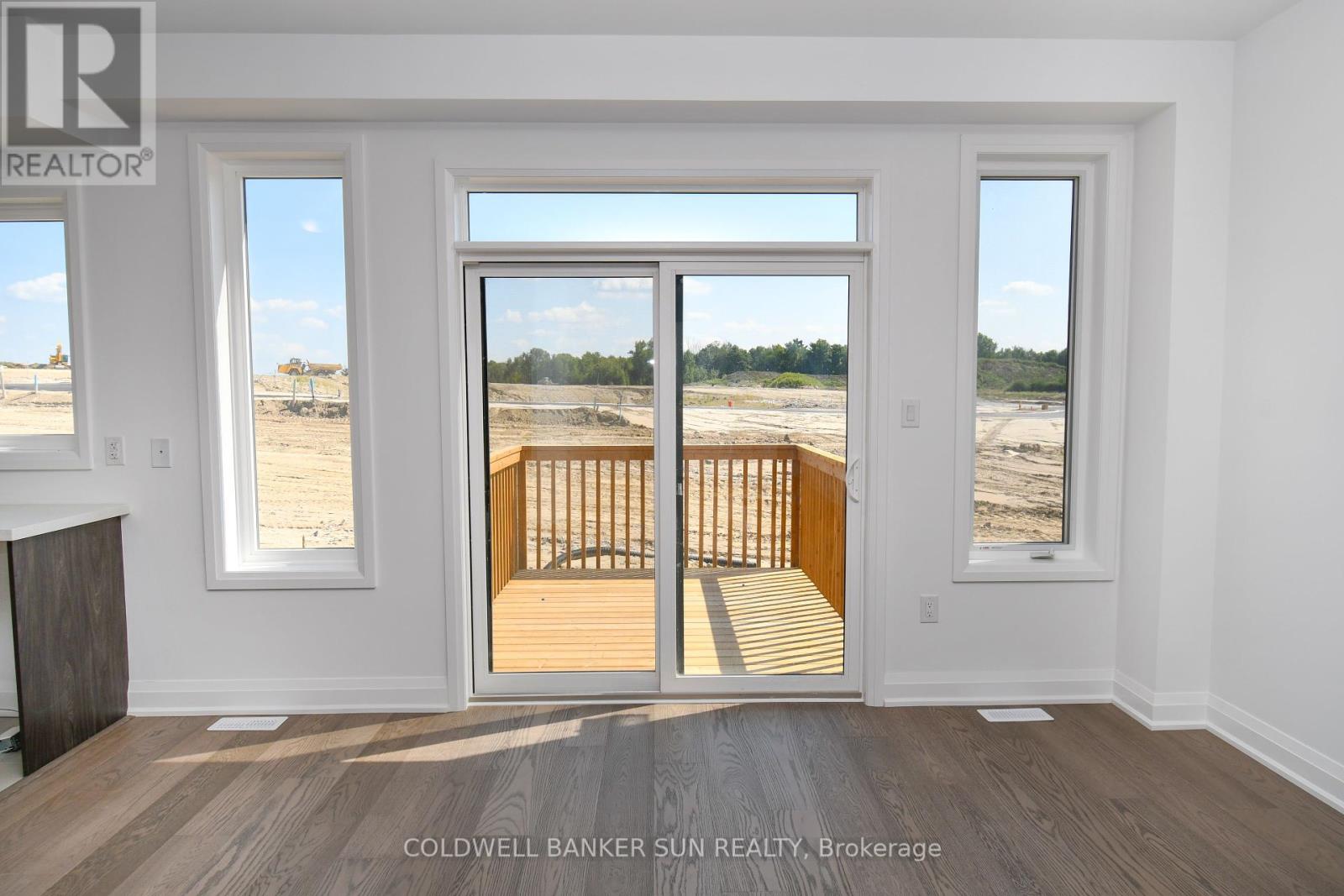 3 Gateway Drive Property Photo 15