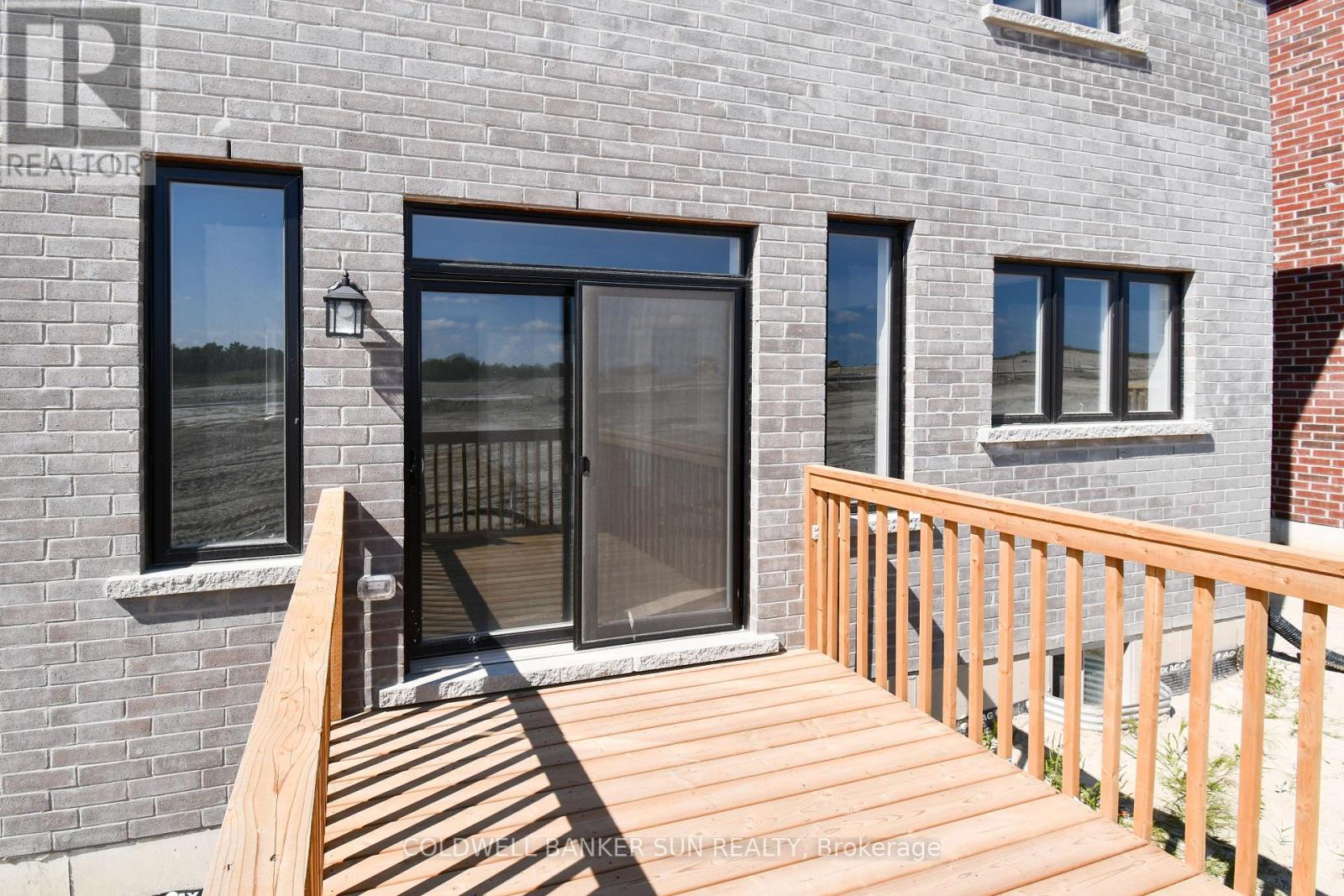 3 Gateway Drive Property Photo 16