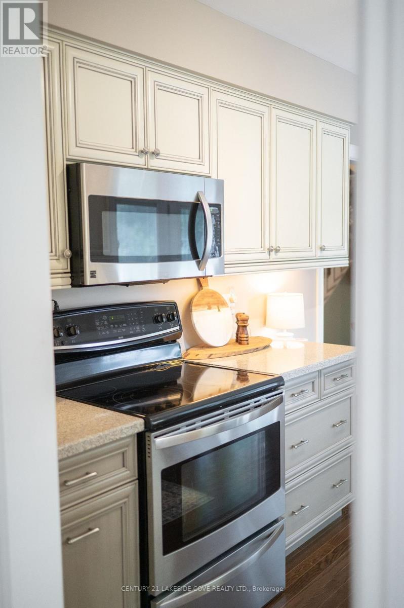 27 Thicketwood Place Property Photo 15