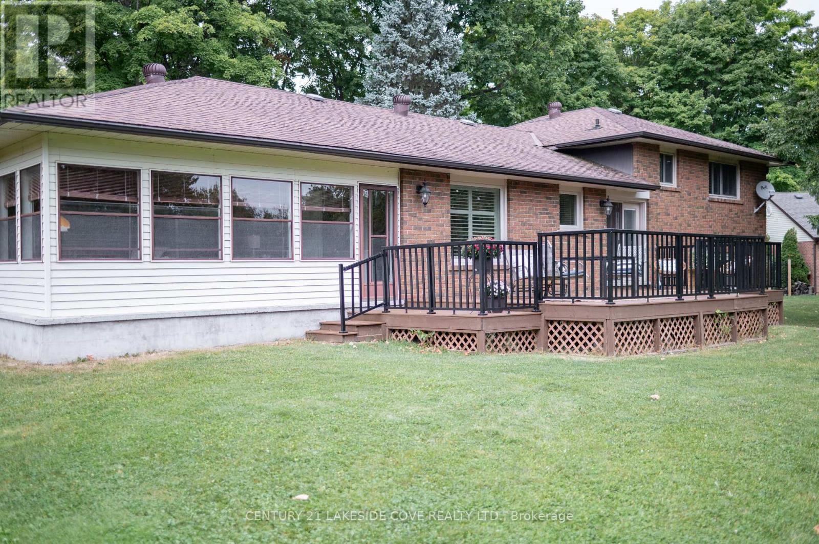 27 Thicketwood Place Property Photo 34