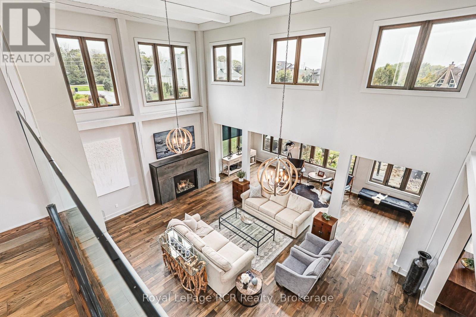 4 Meadowlark Way Property Photo