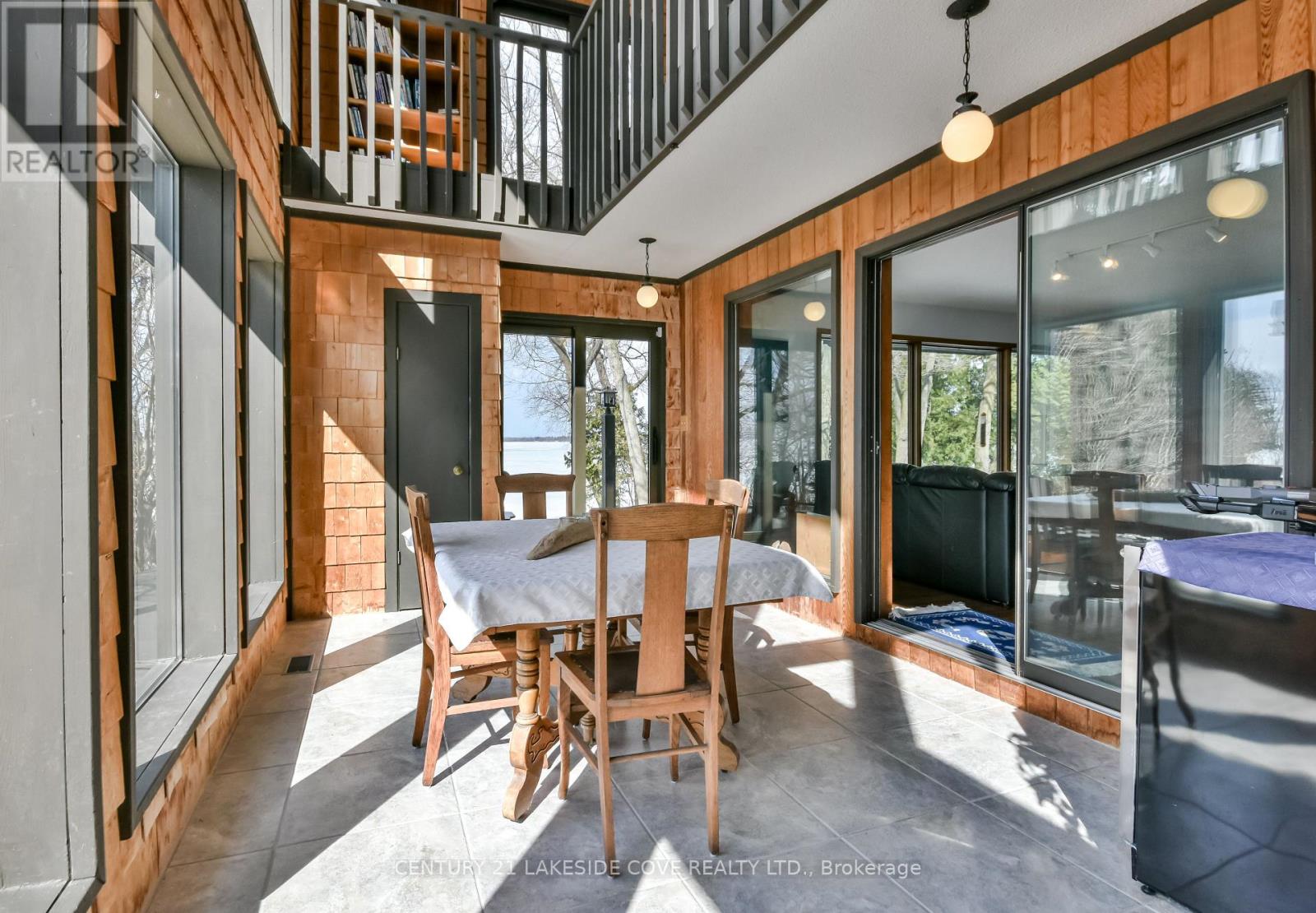 42 Thicketwood Place Property Photo 20