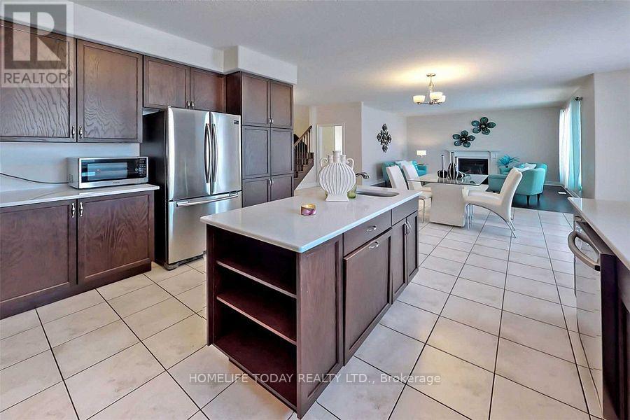 71 Lockerbie Crescent Property Photo 14