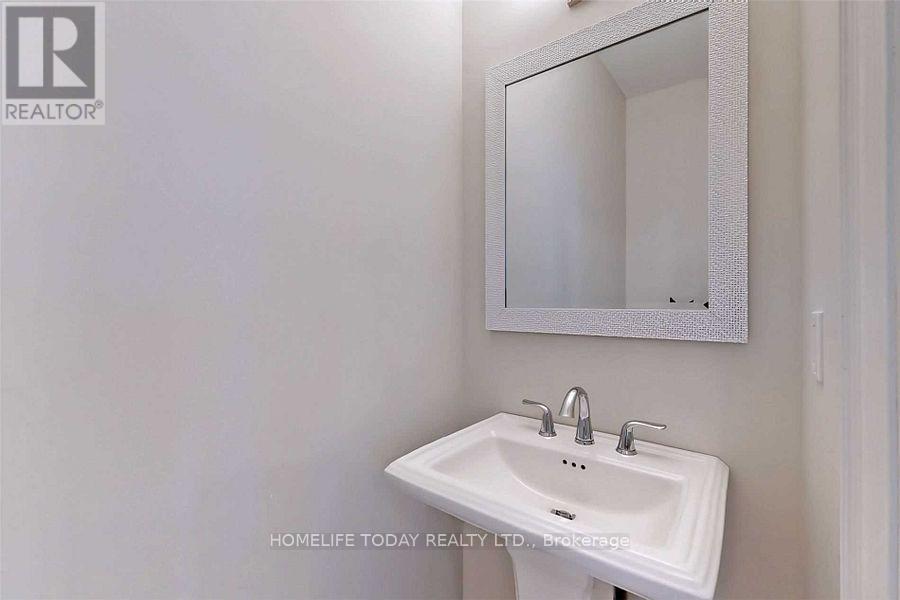 71 Lockerbie Crescent Property Photo 19