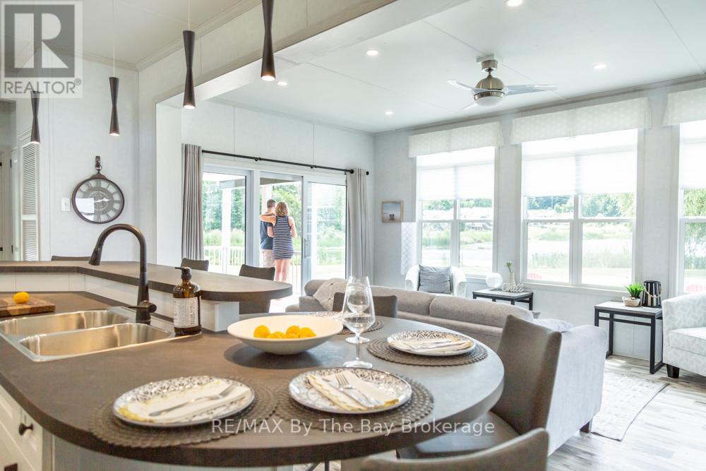 37 - 3282 Ogdens Beach Road Property Photo 4