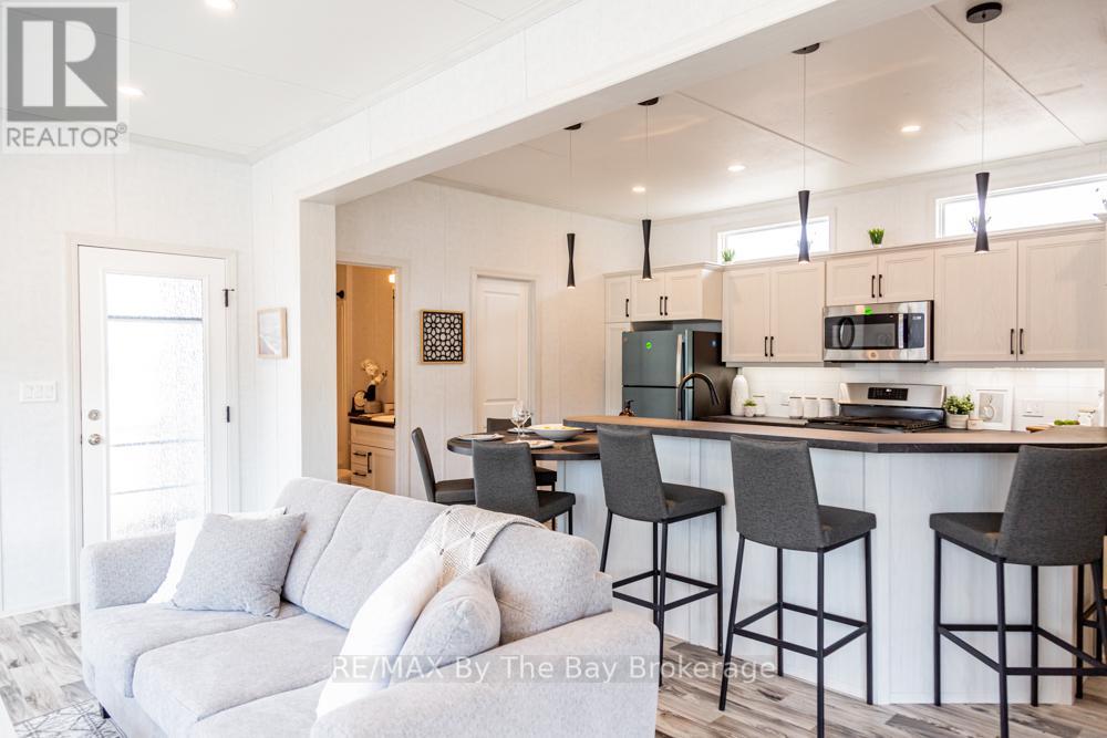 37 - 3282 Ogdens Beach Road Property Photo 15