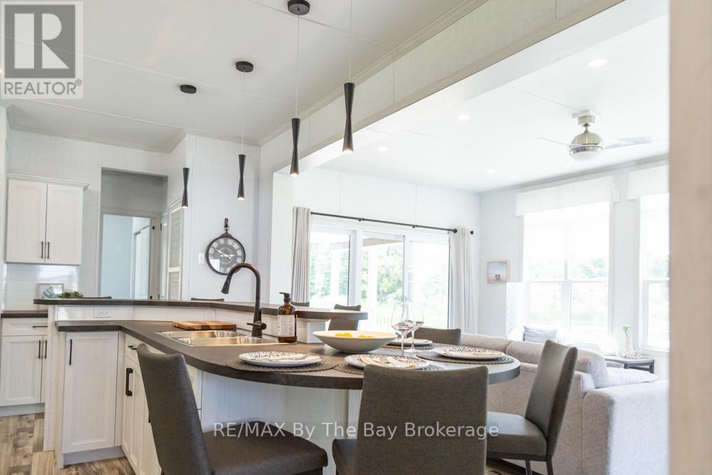 37 - 3282 Ogdens Beach Road Property Photo 18