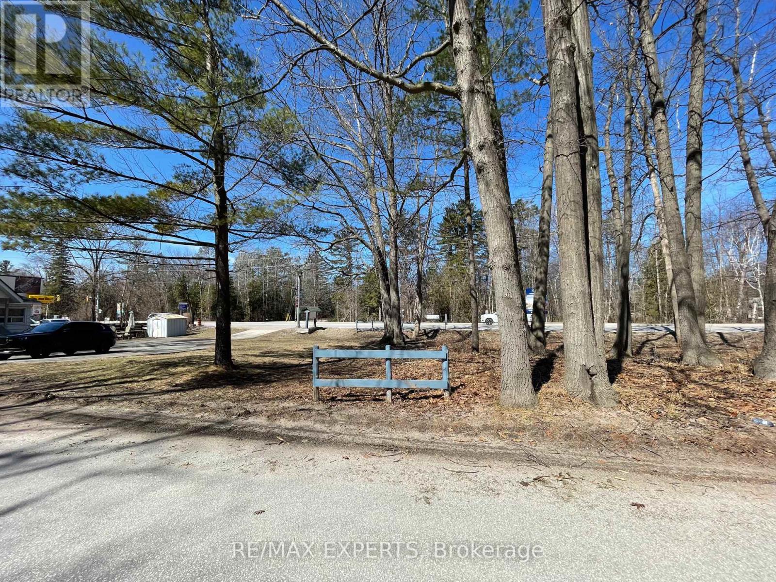 1521 Mosley Street Property Photo 3