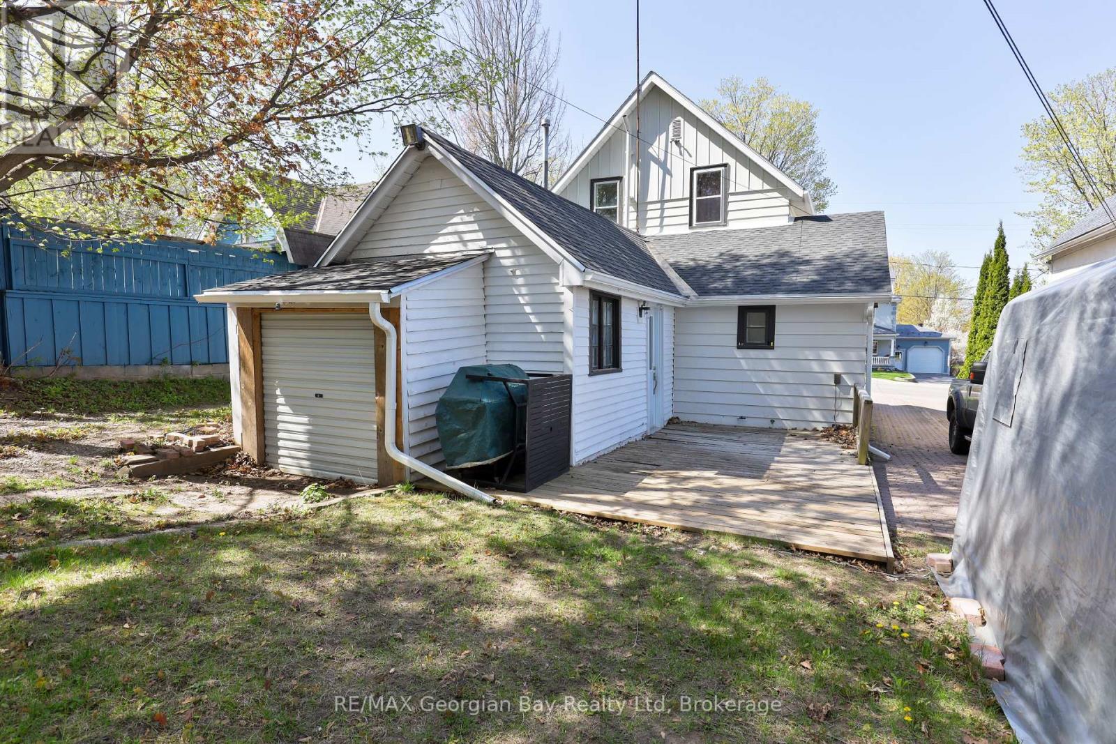 23 Maria Street Property Photo 26