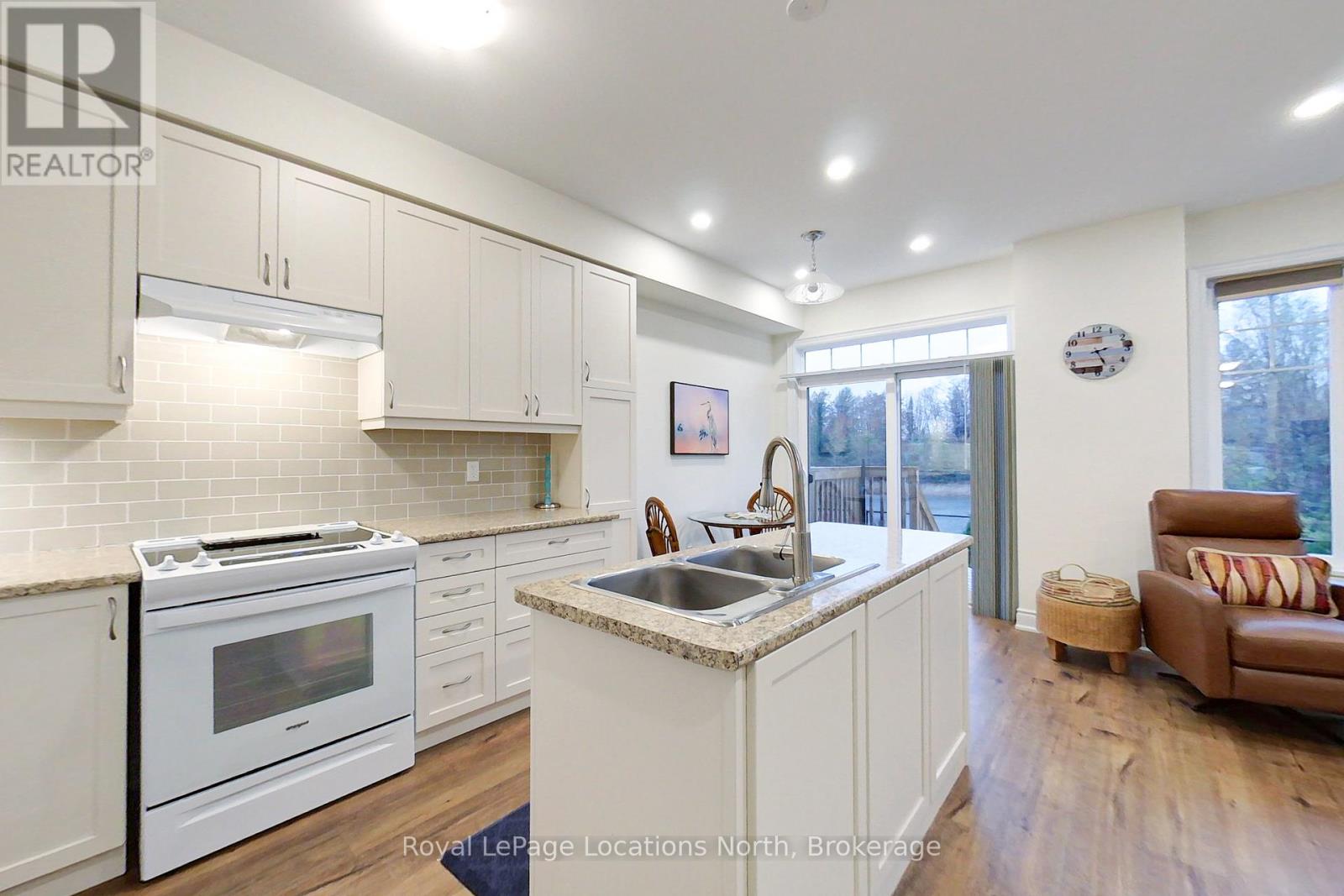 10 Little River Crossing Property Photo 5
