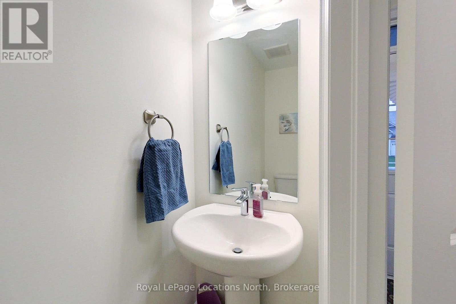 10 Little River Crossing Property Photo 17