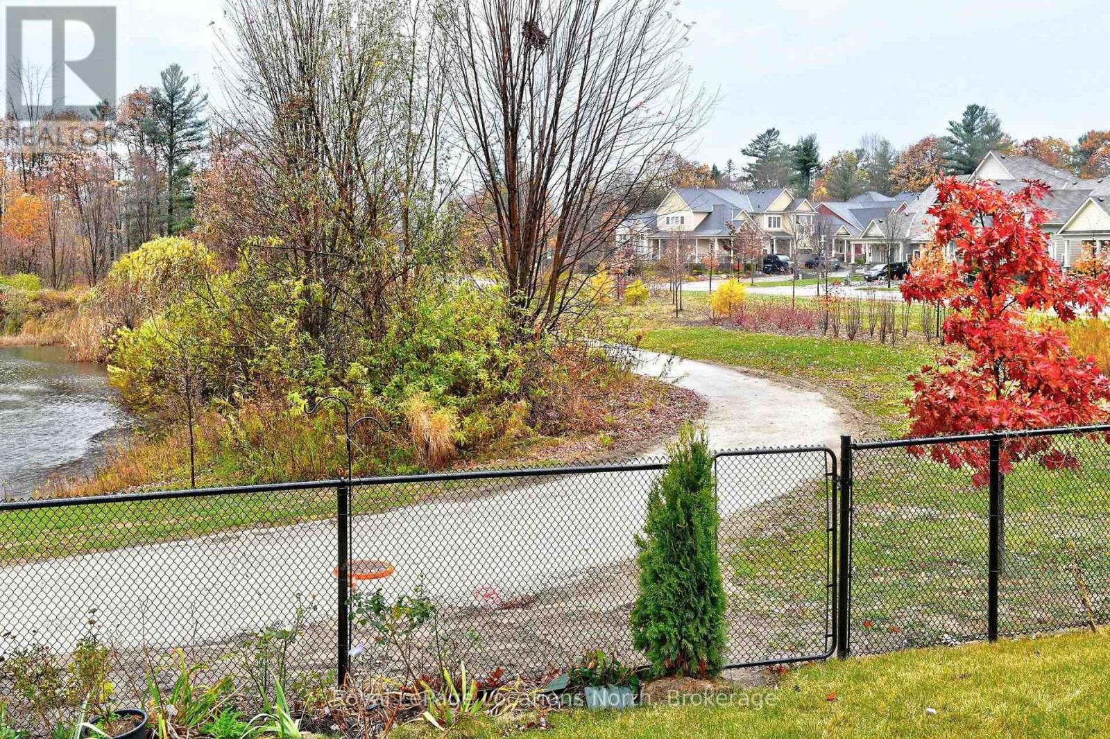 10 Little River Crossing Property Photo 31