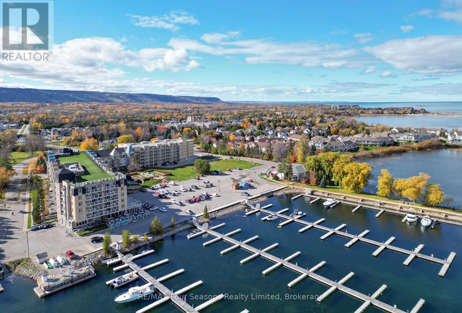 4407-4409 - 9 HARBOUR STREET Property Photo 1