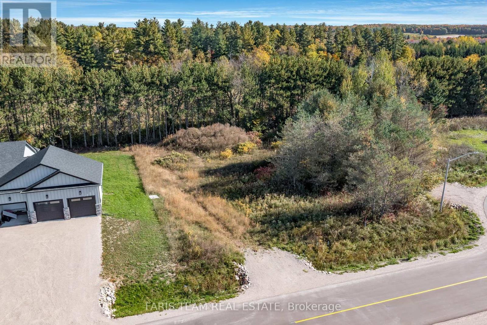 Lot 23 Rue Eric Property Photo 2