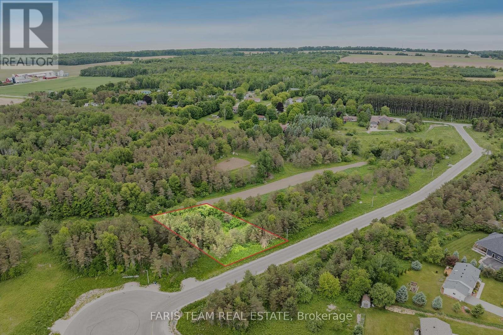 LOT 29 RUE ERIC Property Photo 1