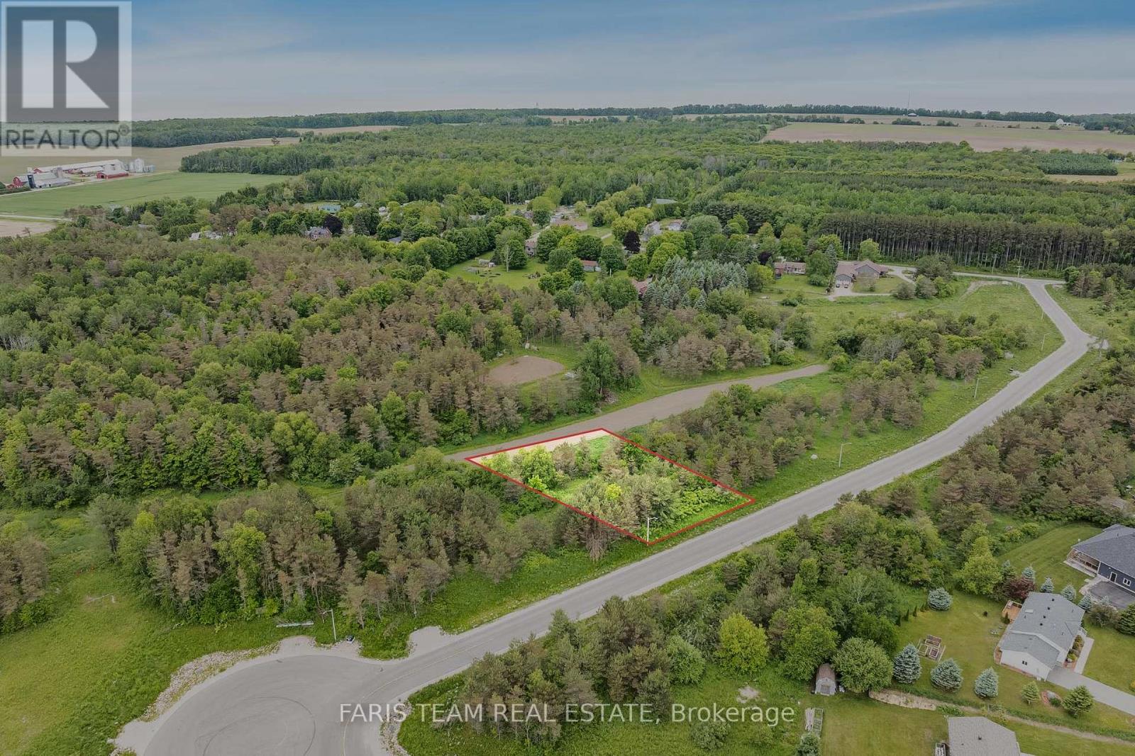 LOT 30 RUE ERIC Property Photo 1