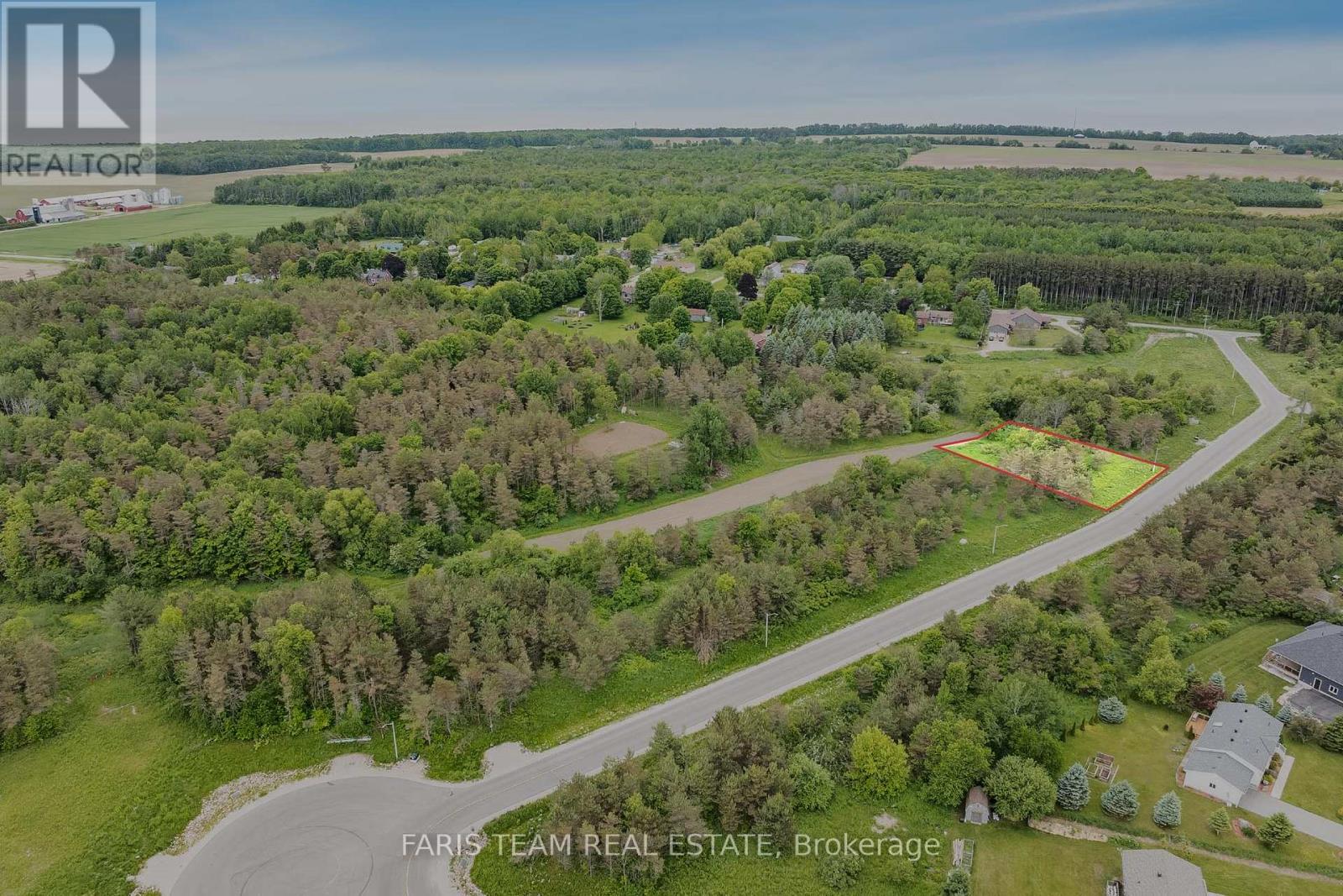 LOT 33 RUE ERIC Property Photo 1