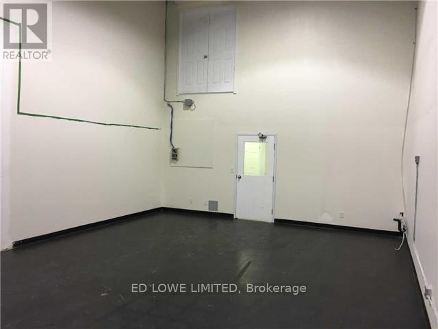 14 - 647 Welham Road Property Photo 8