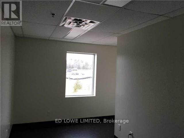 14 - 647 Welham Road Property Photo 4