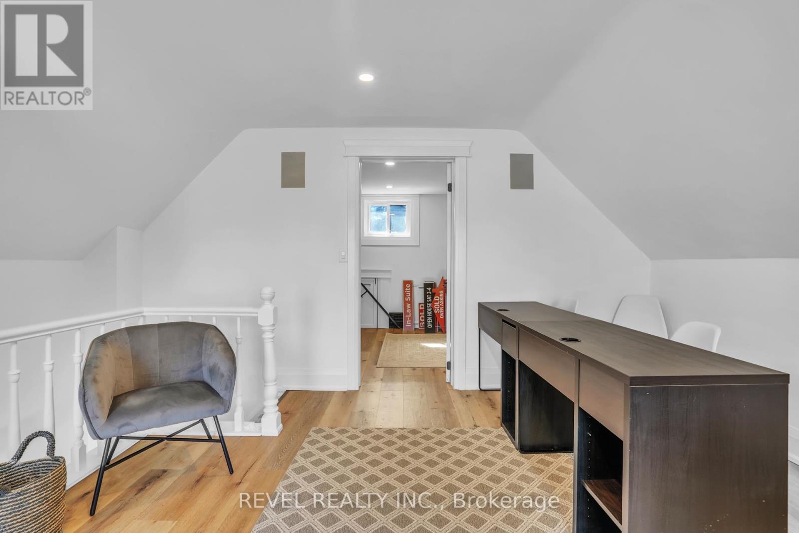27 Victoria Street Property Photo 30