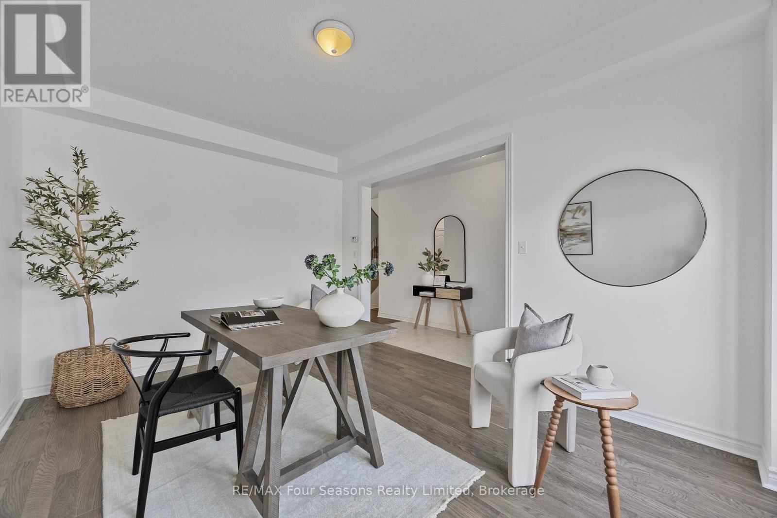 44 Kirby Avenue Property Photo 7