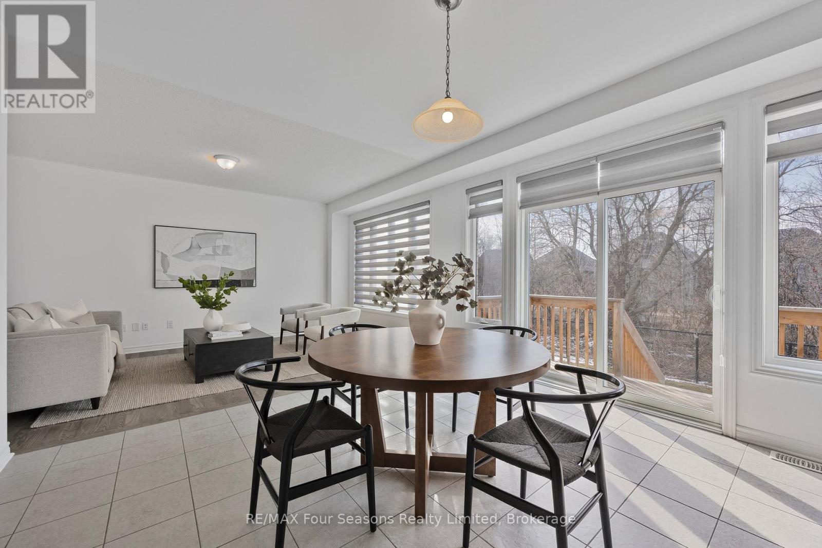 44 Kirby Avenue Property Photo 12