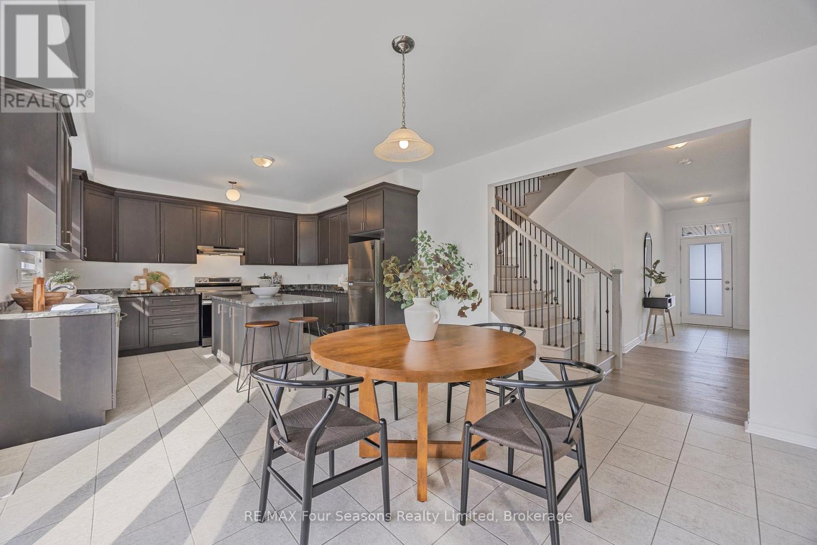44 Kirby Avenue Property Photo 13