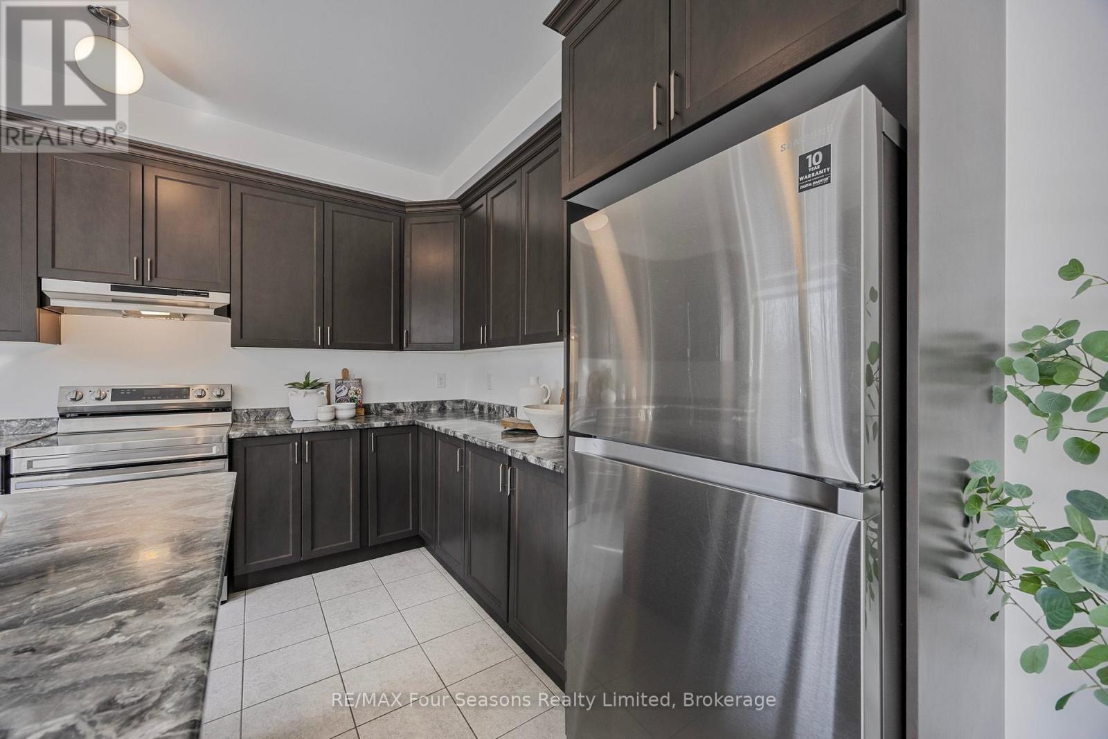 44 Kirby Avenue Property Photo 19