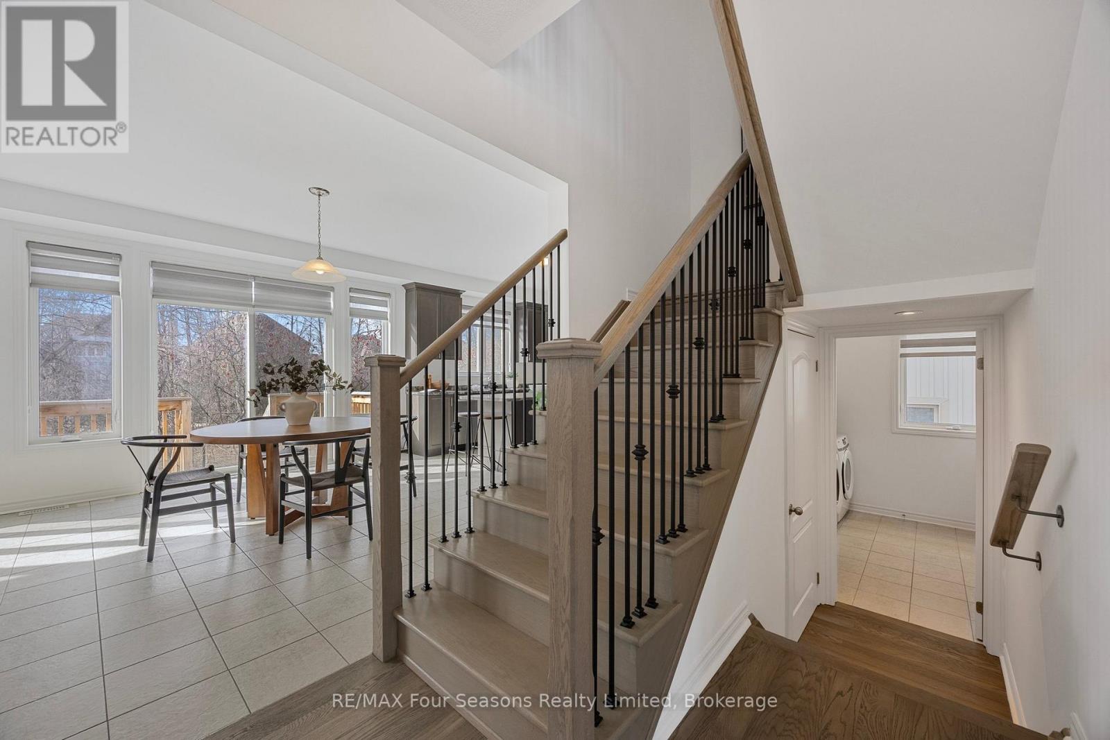 44 Kirby Avenue Property Photo 22