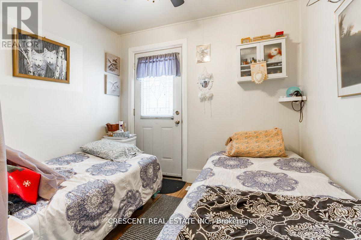 265 Barrie Road Property Photo 7
