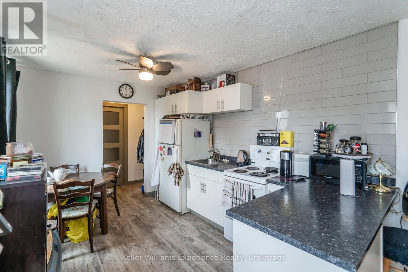 361 Third Street Property Photo 19