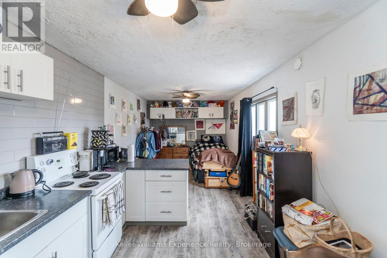 361 Third Street Property Photo 20