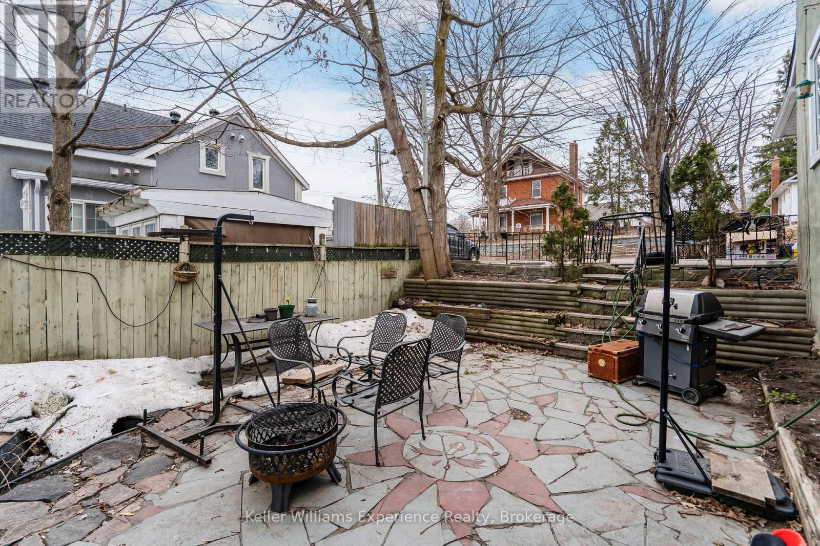 361 Third Street Property Photo 24
