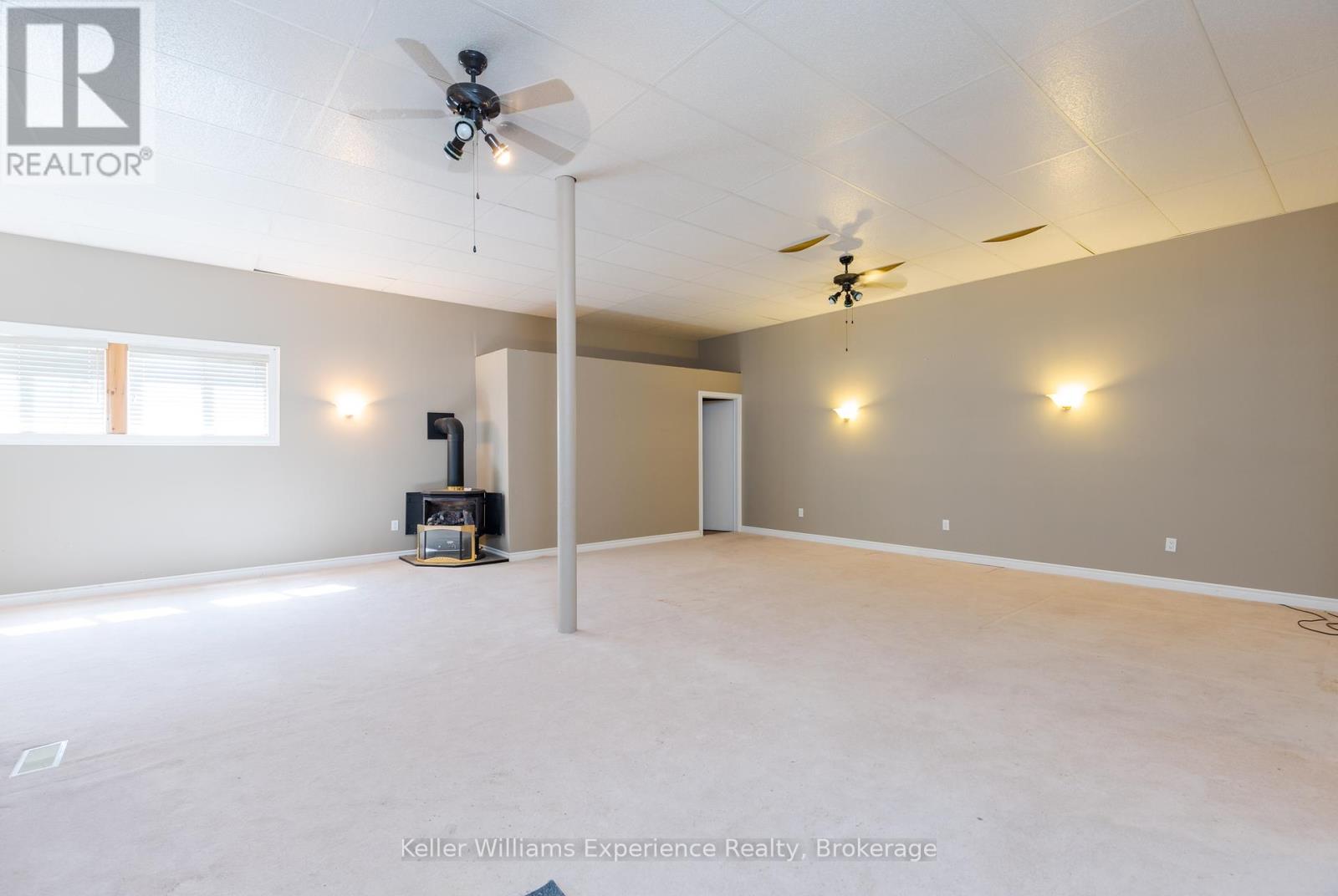 276 King Street Property Photo 15