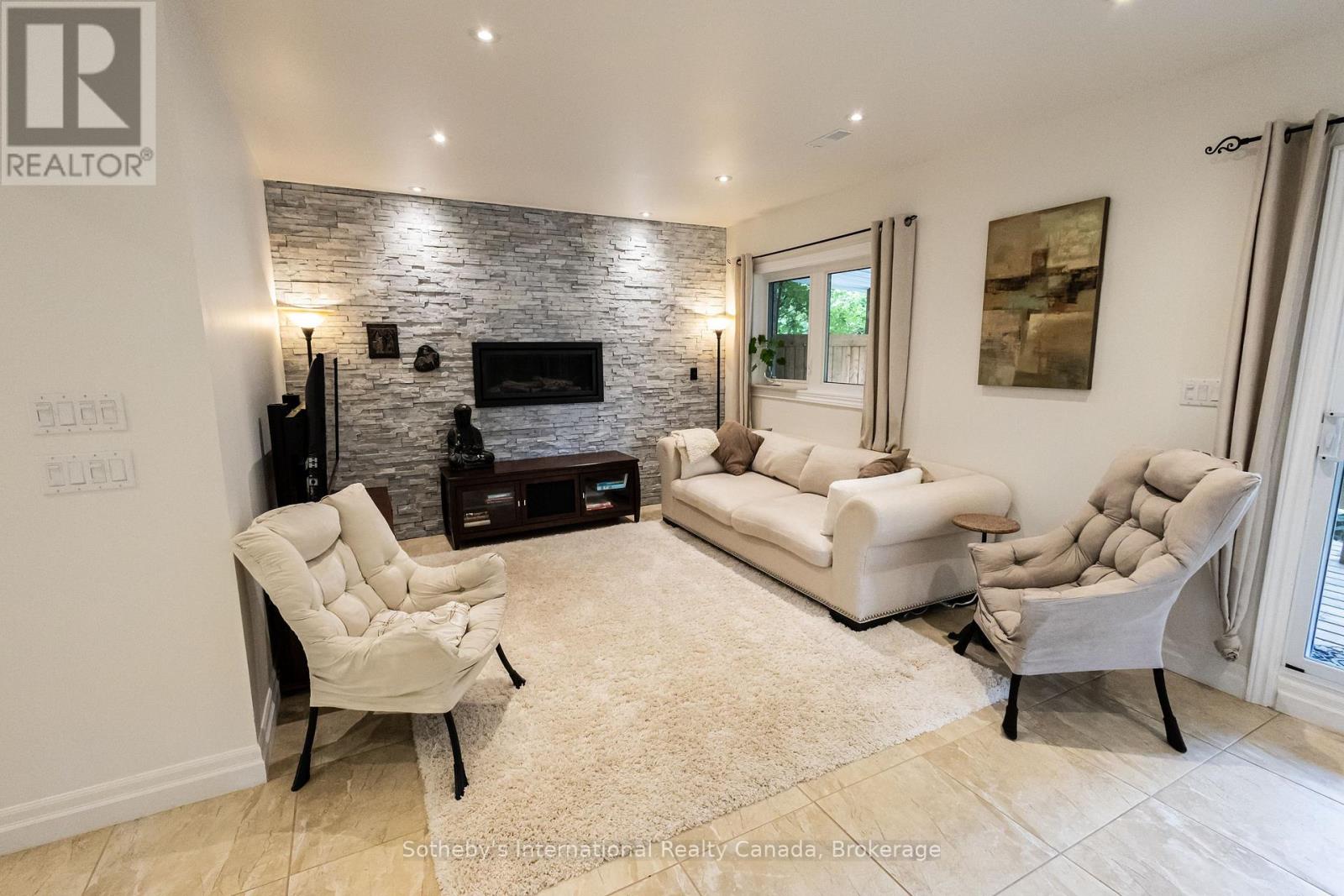 17 Mair Mills Drive Property Photo 25