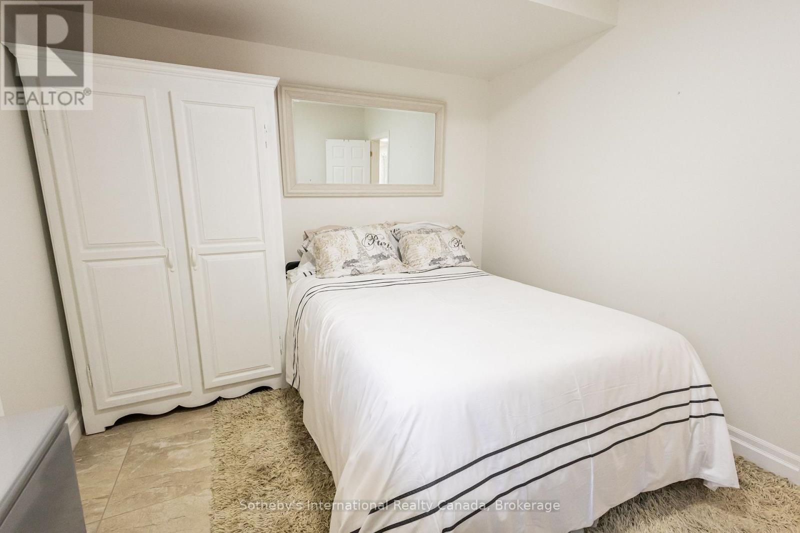 17 Mair Mills Drive Property Photo 31