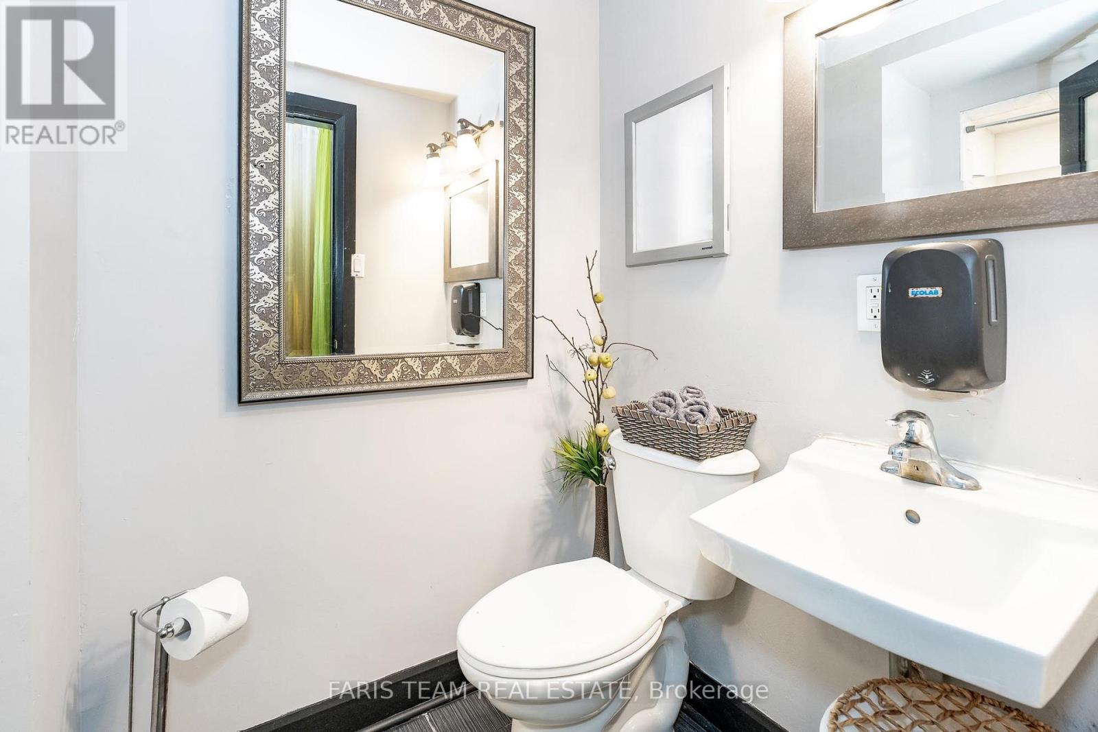 49 Mary Street Property Photo 24
