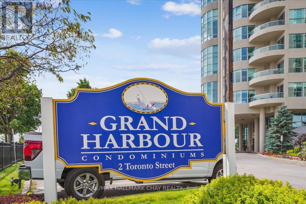 502 - 2 Toronto Street Property Photo 1