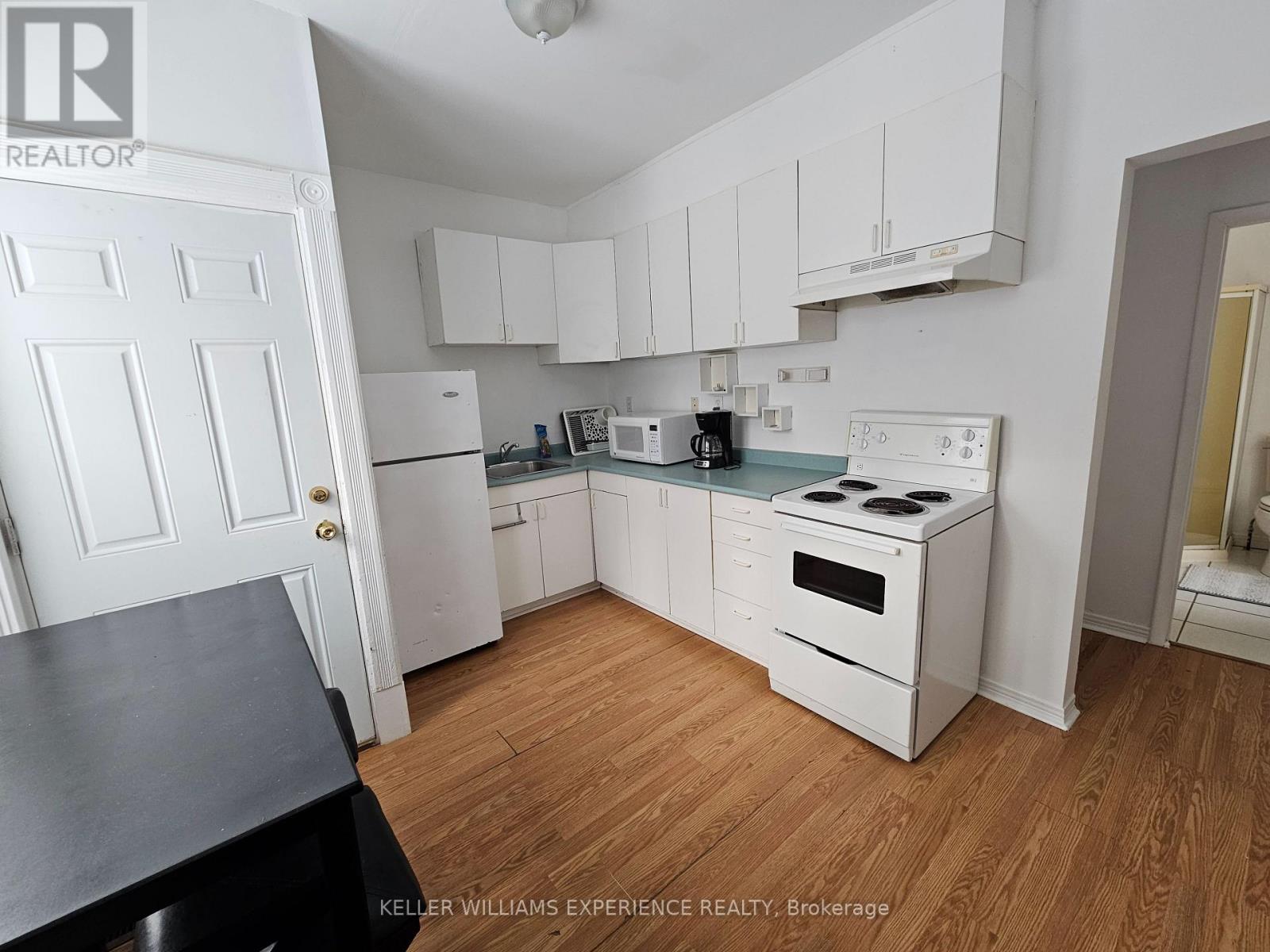 2 - 29 Peel Street Property Photo 2