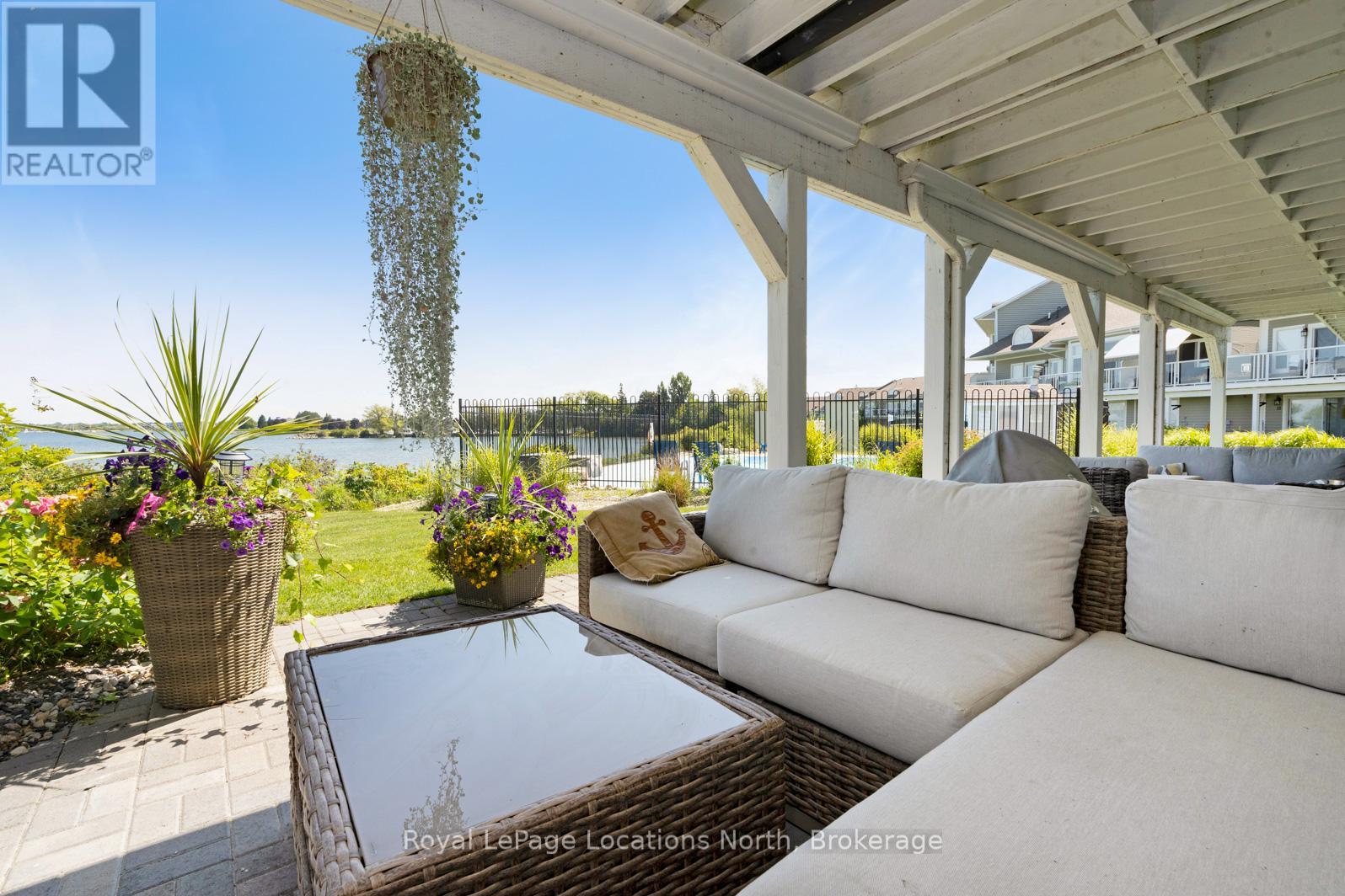 59 Cranberry Surf Property Photo 5