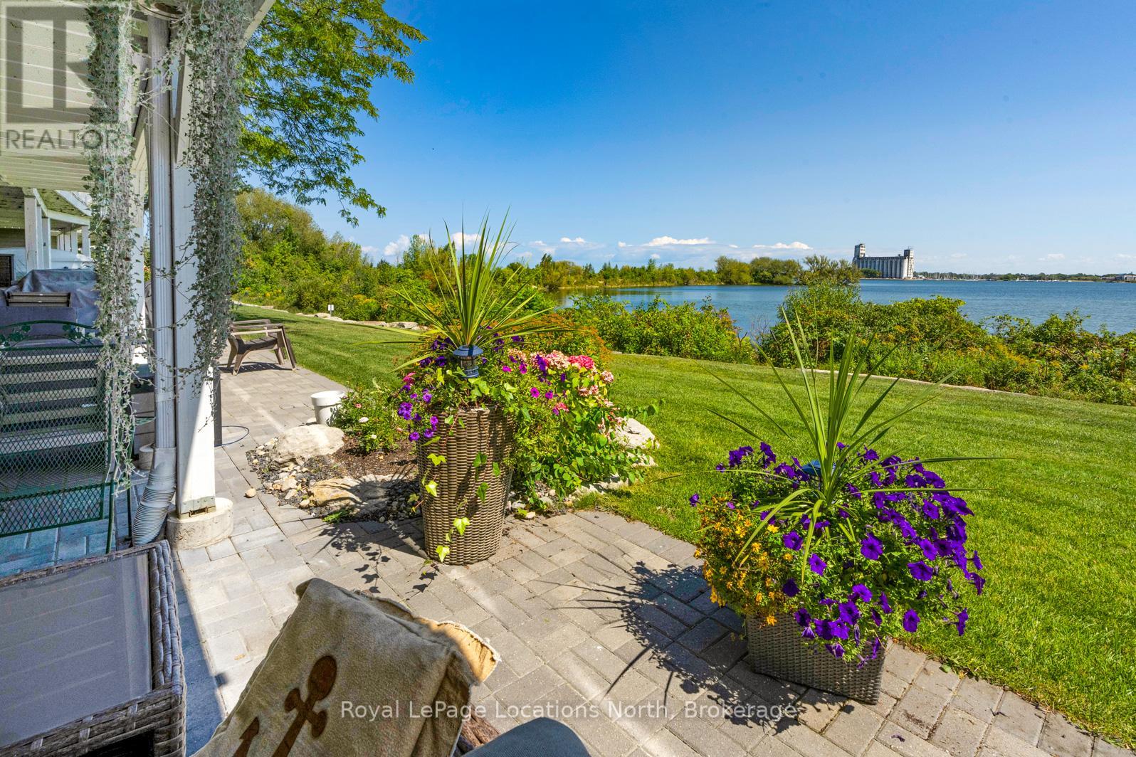59 Cranberry Surf Property Photo 8
