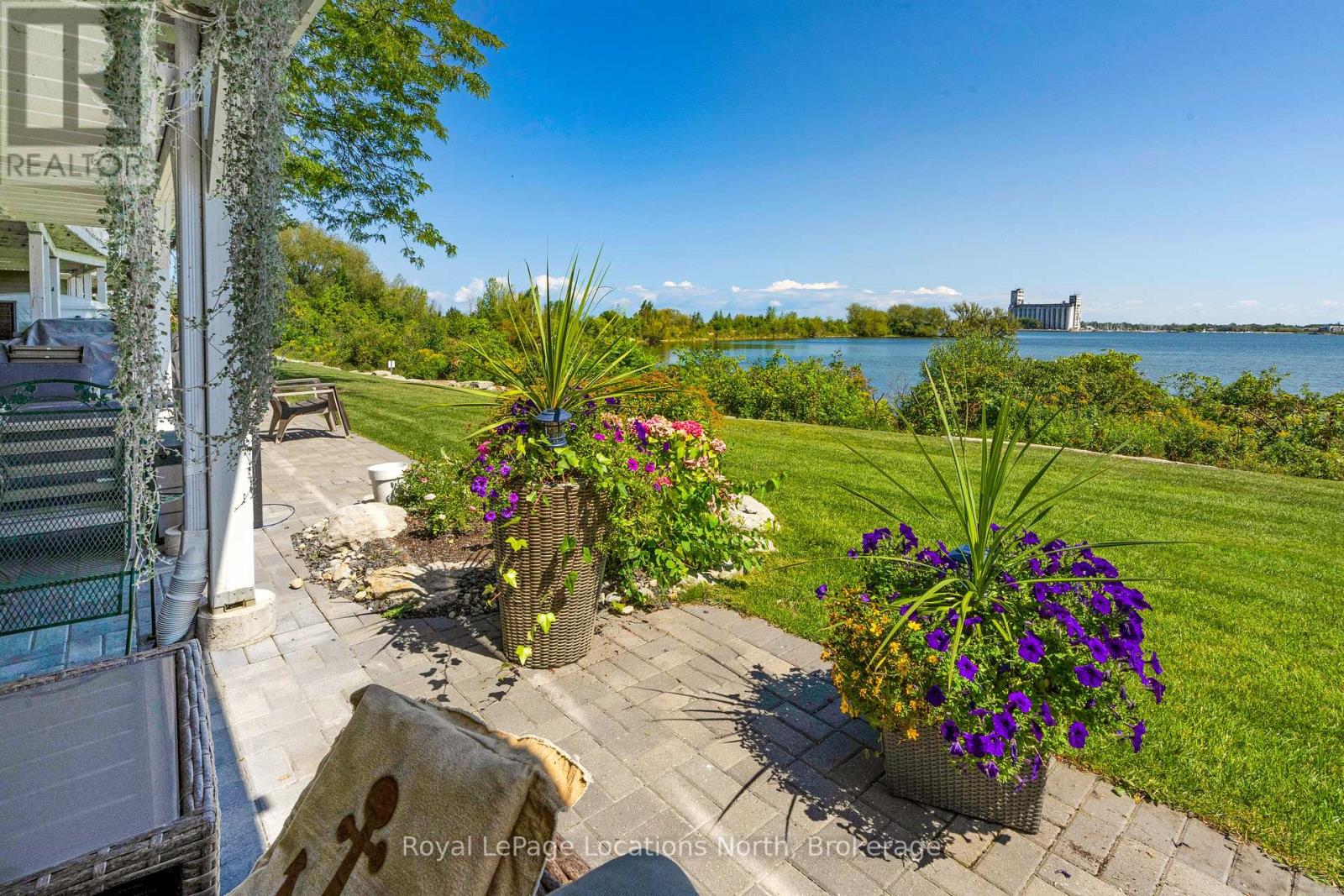 59 Cranberry Surf Property Photo 10