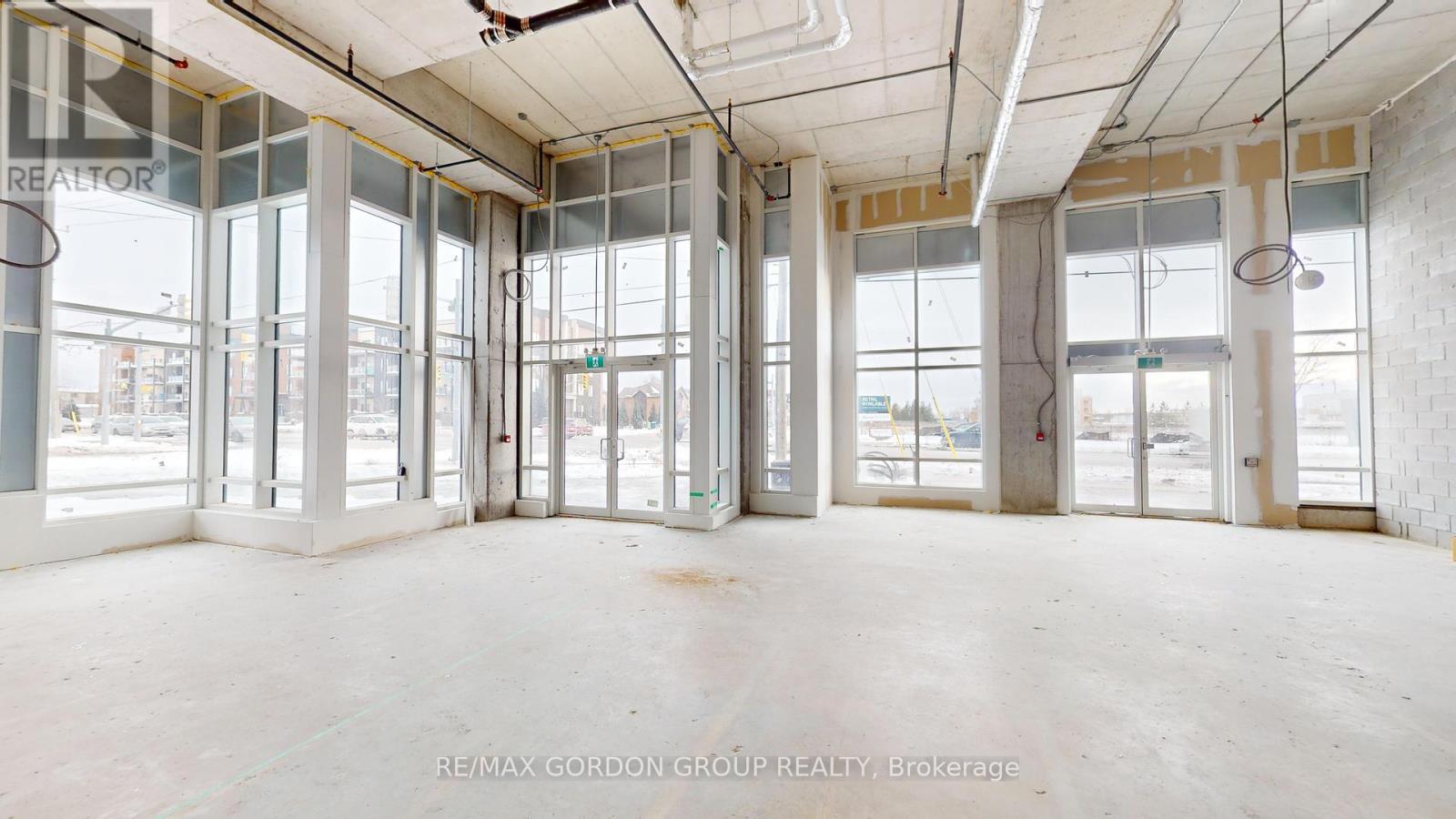 20&21 - 681 Yonge Street Property Photo 8