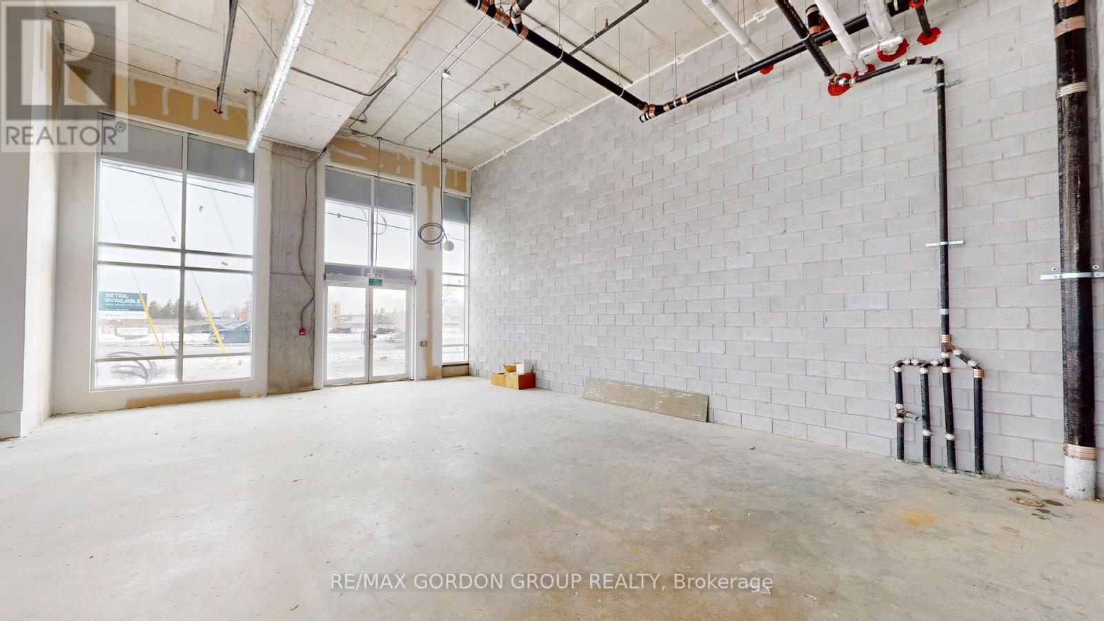 20&21 - 681 Yonge Street Property Photo 13