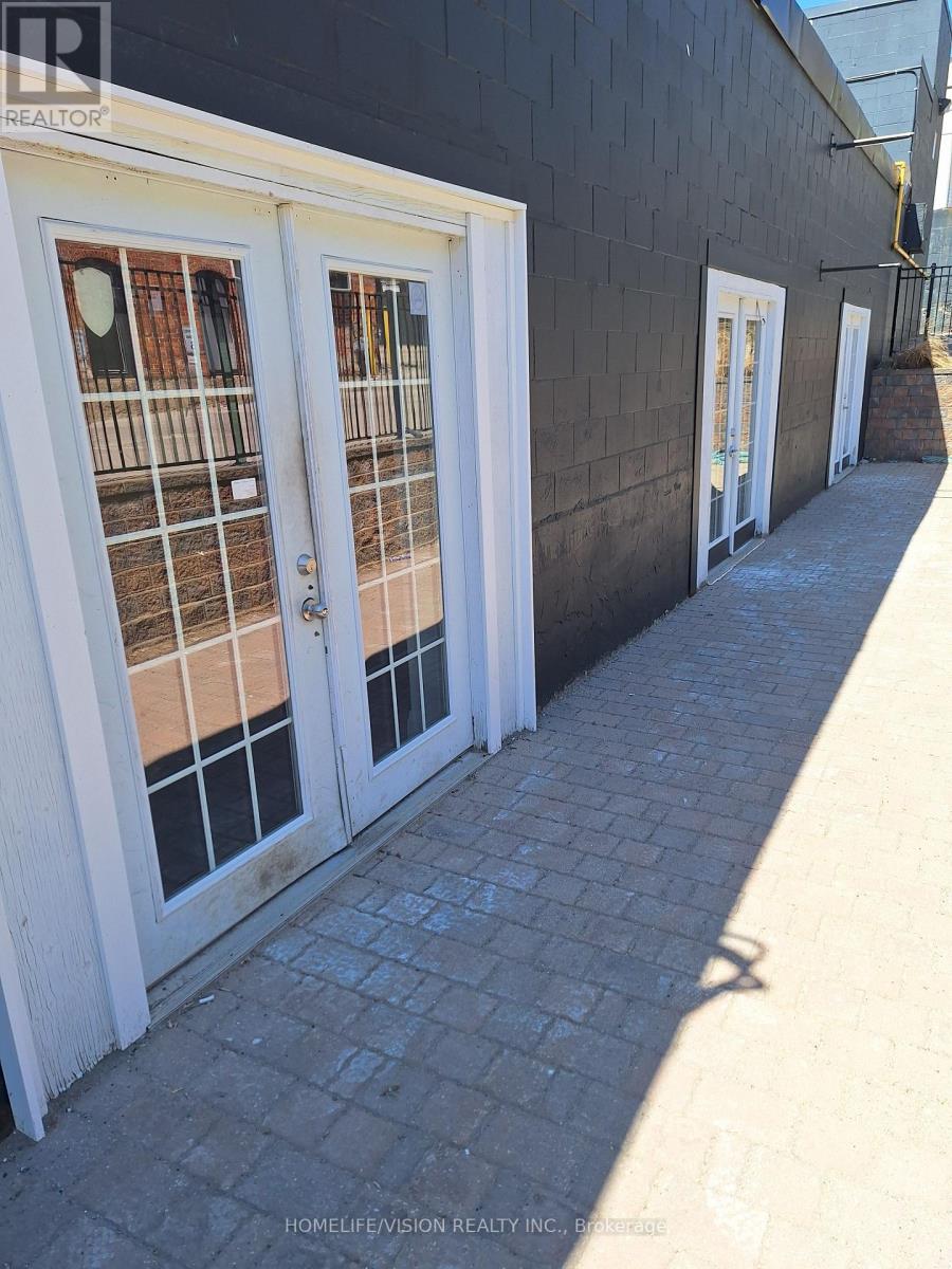 Unit C - 112 Dunlop Street E Property Photo 1