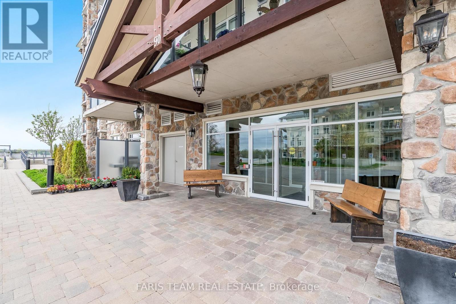 606 - 90 Orchard Point Road Property Photo 3