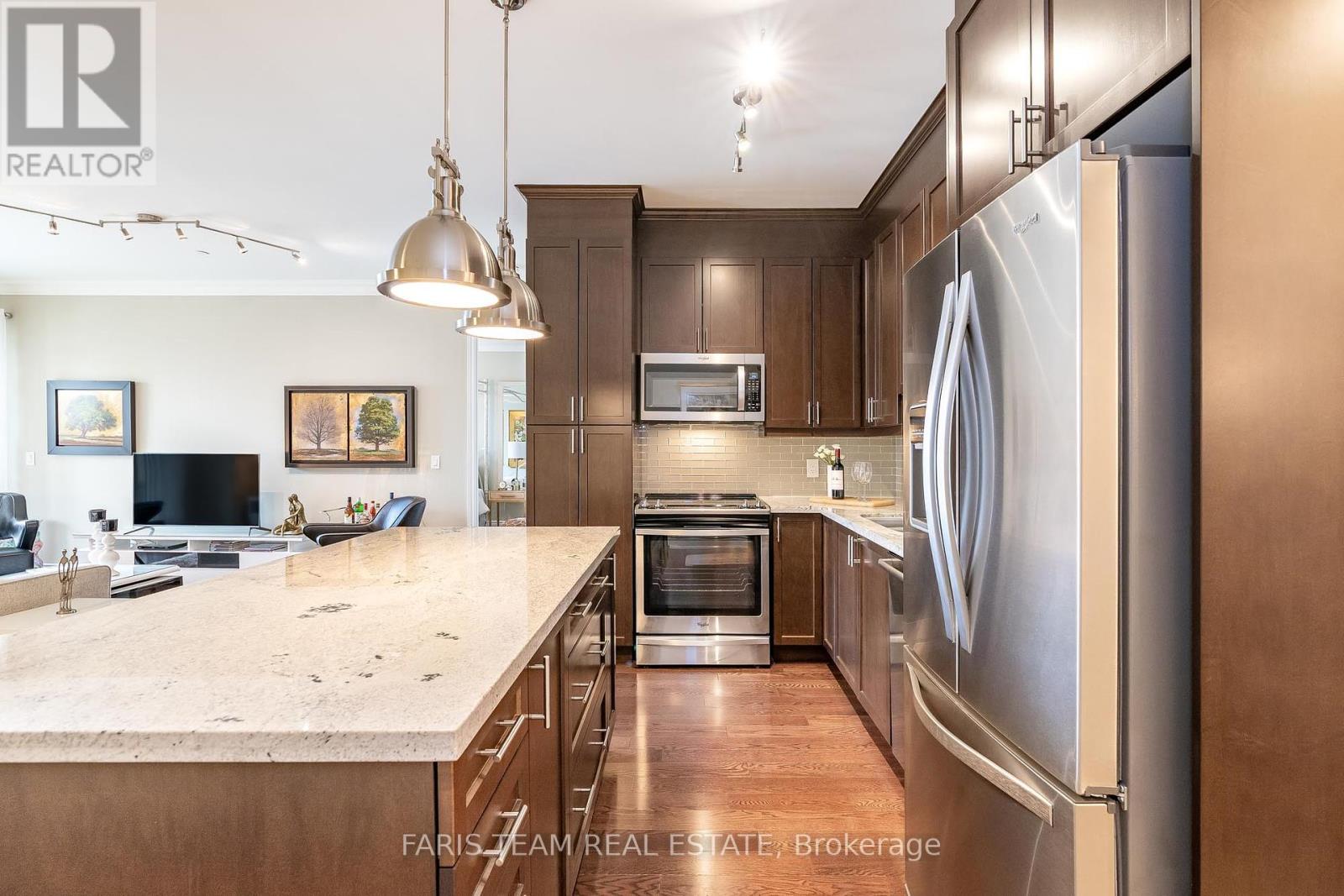 606 - 90 Orchard Point Road Property Photo 6