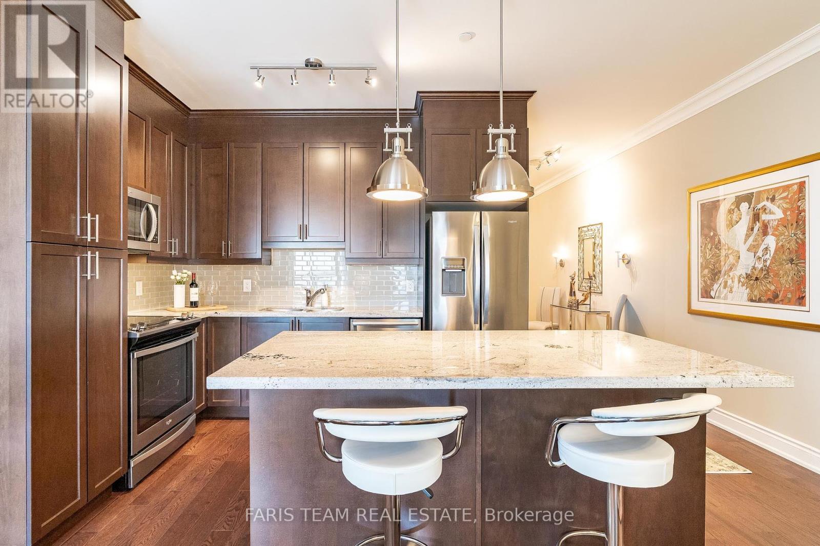 606 - 90 Orchard Point Road Property Photo 7