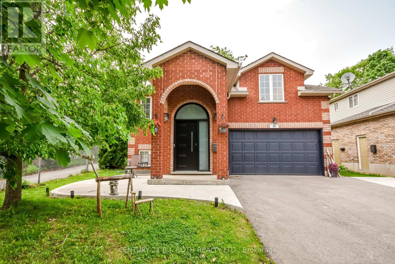 56 Monique Crescent Property Photo 1