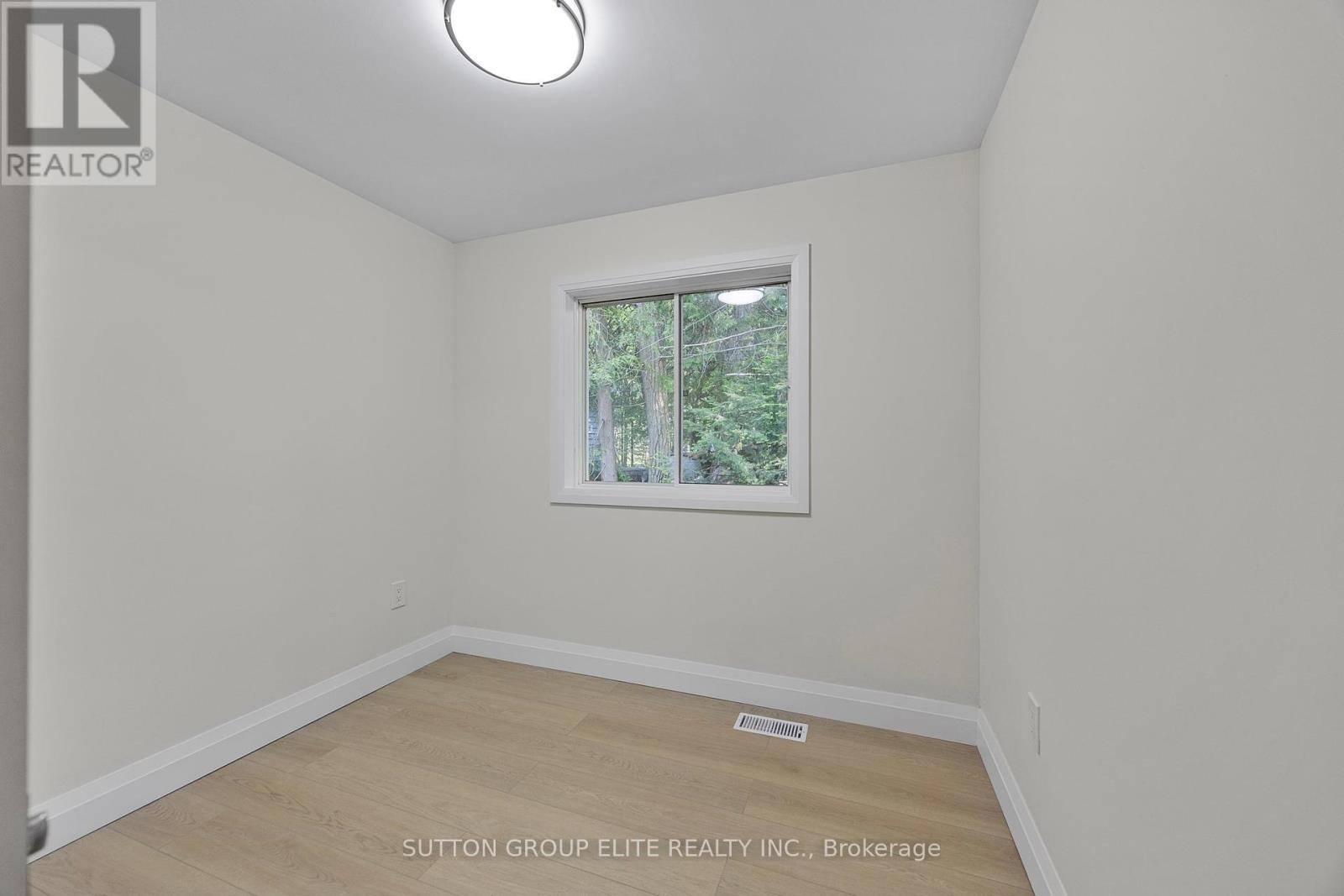 25 Sylvan Avenue Property Photo 30